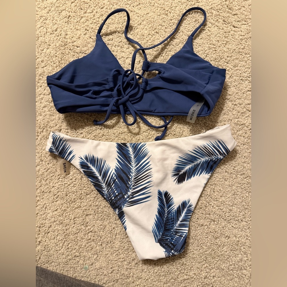 SHEIN - Picture 2 of 2
